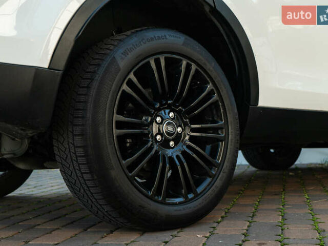 Белый Ленд Ровер Discovery Sport, объемом двигателя 2 л и пробегом 135 тыс. км за 16500 $, фото 54 на Automoto.ua