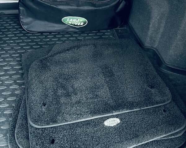 Белый Ленд Ровер Discovery Sport, объемом двигателя 2.2 л и пробегом 186 тыс. км за 17200 $, фото 25 на Automoto.ua