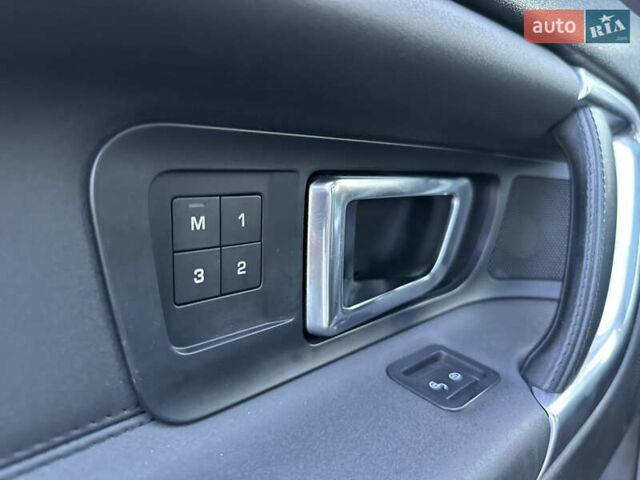 Білий Ленд Ровер Discovery Sport, об'ємом двигуна 2 л та пробігом 170 тис. км за 16000 $, фото 43 на Automoto.ua