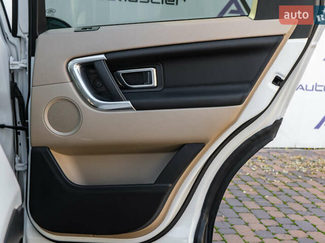 Белый Ленд Ровер Discovery Sport, объемом двигателя 2 л и пробегом 135 тыс. км за 16500 $, фото 28 на Automoto.ua
