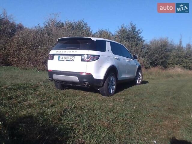 Белый Ленд Ровер Discovery Sport, объемом двигателя 2.18 л и пробегом 192 тыс. км за 17300 $, фото 7 на Automoto.ua