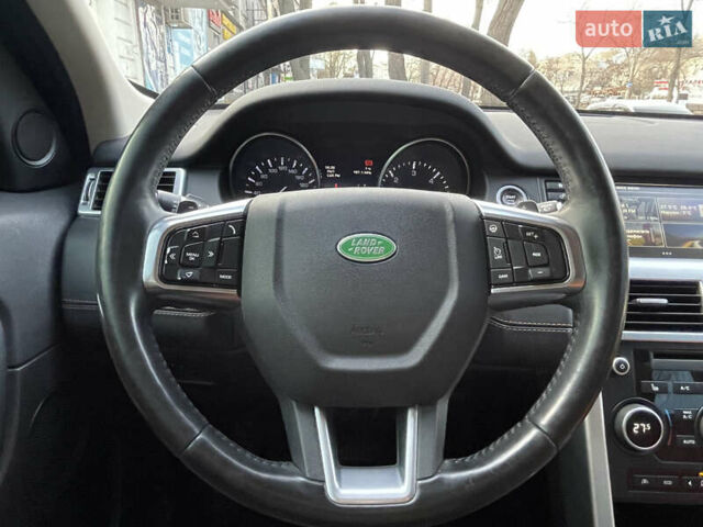 Білий Ленд Ровер Discovery Sport, об'ємом двигуна 2.2 л та пробігом 196 тис. км за 21999 $, фото 18 на Automoto.ua