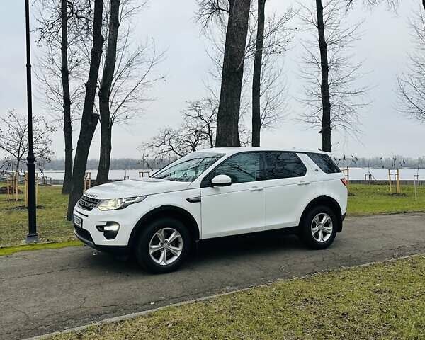 Белый Ленд Ровер Discovery Sport, объемом двигателя 2.2 л и пробегом 186 тыс. км за 17200 $, фото 4 на Automoto.ua