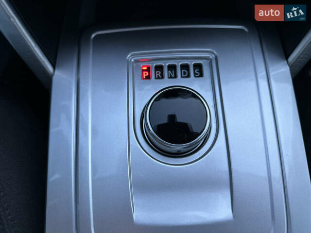 Білий Ленд Ровер Discovery Sport, об'ємом двигуна 2 л та пробігом 170 тис. км за 16000 $, фото 33 на Automoto.ua