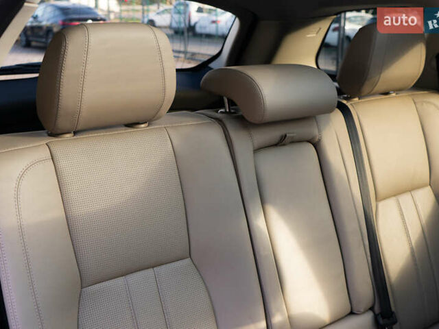 Белый Ленд Ровер Discovery Sport, объемом двигателя 2 л и пробегом 135 тыс. км за 16500 $, фото 29 на Automoto.ua