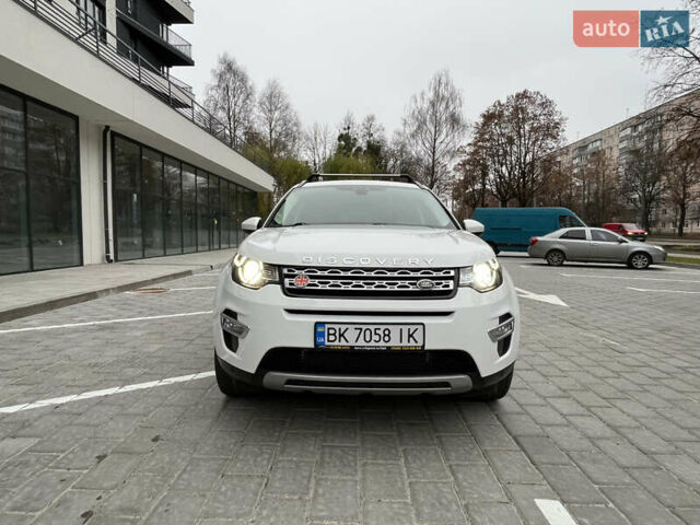 Білий Ленд Ровер Discovery Sport, об'ємом двигуна 2 л та пробігом 148 тис. км за 17800 $, фото 14 на Automoto.ua