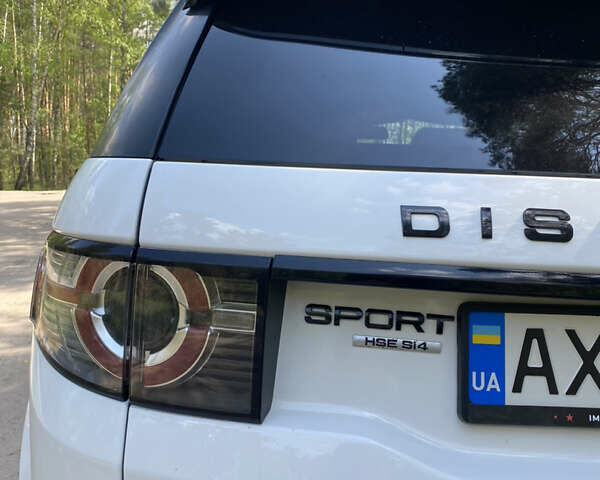 Білий Ленд Ровер Discovery Sport, об'ємом двигуна 2 л та пробігом 184 тис. км за 19000 $, фото 13 на Automoto.ua