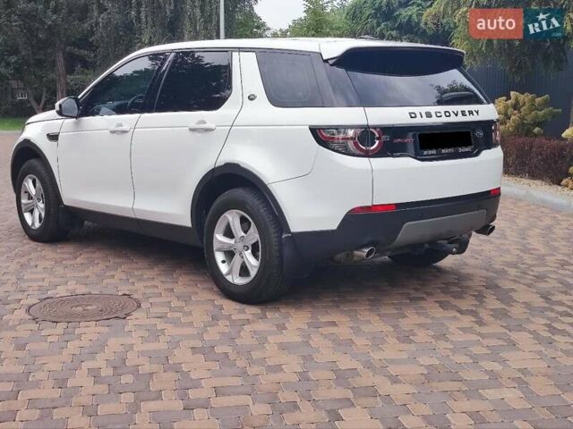 Белый Ленд Ровер Discovery Sport, объемом двигателя 2.18 л и пробегом 79 тыс. км за 22800 $, фото 4 на Automoto.ua