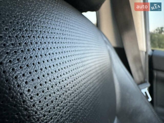 Білий Ленд Ровер Discovery Sport, об'ємом двигуна 2 л та пробігом 170 тис. км за 16000 $, фото 53 на Automoto.ua