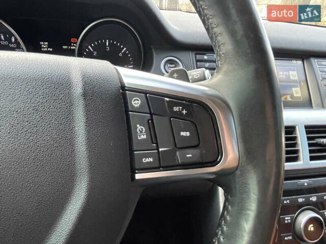Білий Ленд Ровер Discovery Sport, об'ємом двигуна 2.2 л та пробігом 196 тис. км за 21999 $, фото 20 на Automoto.ua