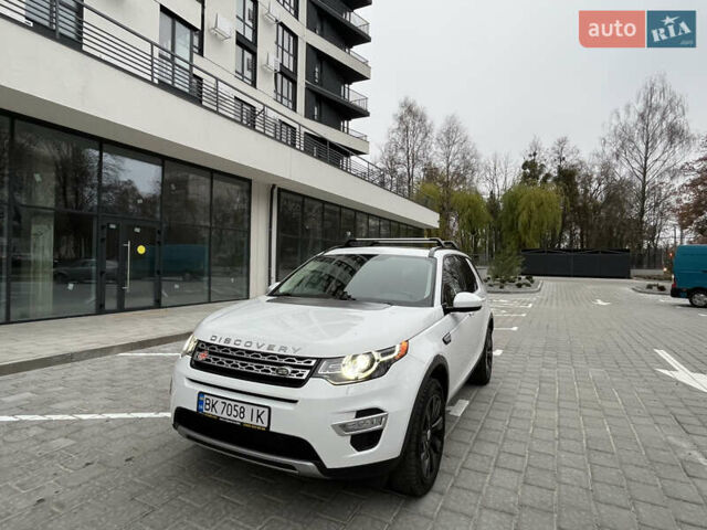 Білий Ленд Ровер Discovery Sport, об'ємом двигуна 2 л та пробігом 148 тис. км за 17800 $, фото 13 на Automoto.ua