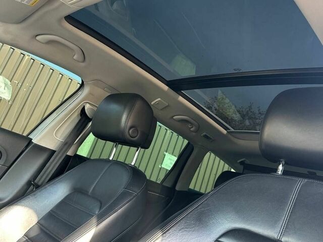 Білий Ленд Ровер Discovery Sport, об'ємом двигуна 2 л та пробігом 189 тис. км за 14950 $, фото 33 на Automoto.ua
