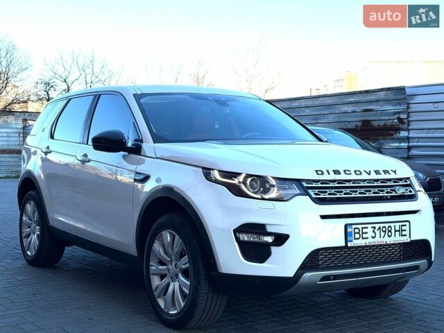 Білий Ленд Ровер Discovery Sport, об'ємом двигуна 2.18 л та пробігом 198 тис. км за 19999 $, фото 1 на Automoto.ua