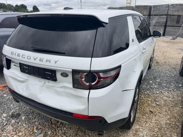 Білий Ленд Ровер Discovery Sport, об'ємом двигуна 2 л та пробігом 127 тис. км за 14900 $, фото 5 на Automoto.ua