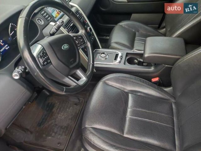 Белый Ленд Ровер Discovery Sport, объемом двигателя 2.18 л и пробегом 79 тыс. км за 22800 $, фото 5 на Automoto.ua
