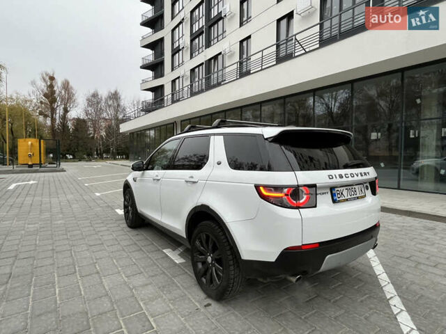 Білий Ленд Ровер Discovery Sport, об'ємом двигуна 2 л та пробігом 148 тис. км за 17800 $, фото 9 на Automoto.ua