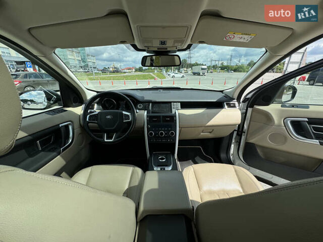 Ленд Ровер Discovery Sport 2016 в Львове на Automoto.ua Белый Ленд Ровер Discovery Sport, объемом двигателя 2 л и пробегом 114 тыс. км за 22000 $, фото 13 на Automoto.ua