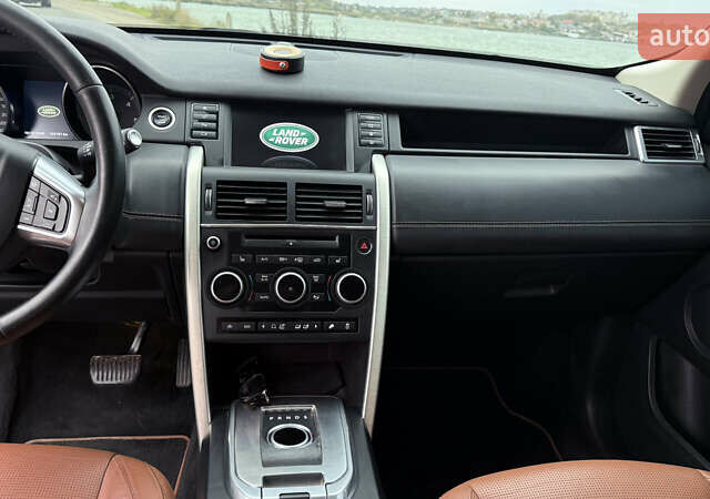 Ленд Ровер Discovery Sport 2016 в Одессе на Automoto.ua Белый Ленд Ровер Discovery Sport, объемом двигателя 2 л и пробегом 103 тыс. км за 24800 $, фото 11 на Automoto.ua