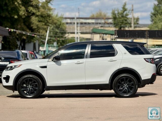 Белый Ленд Ровер Discovery Sport, объемом двигателя 2 л и пробегом 154 тыс. км за 15900 $, фото 5 на Automoto.ua