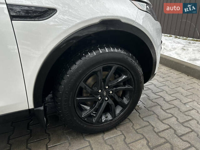 Белый Ленд Ровер Discovery Sport, объемом двигателя 2 л и пробегом 98 тыс. км за 30000 $, фото 11 на Automoto.ua