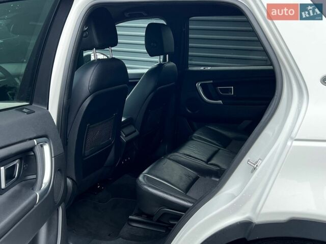 Белый Ленд Ровер Discovery Sport, объемом двигателя 2 л и пробегом 240 тыс. км за 12300 $, фото 23 на Automoto.ua
