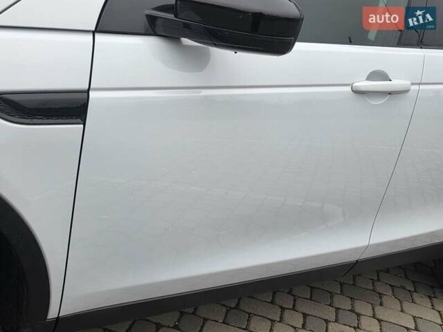 Білий Ленд Ровер Discovery Sport, об'ємом двигуна 2.2 л та пробігом 165 тис. км за 21950 $, фото 42 на Automoto.ua