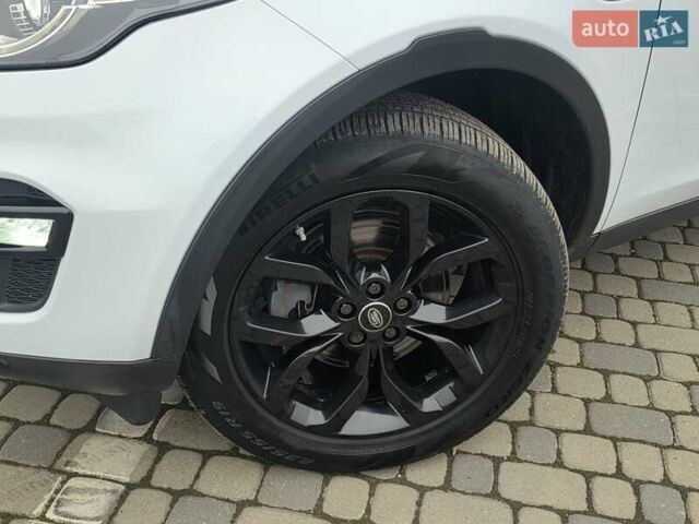 Білий Ленд Ровер Discovery Sport, об'ємом двигуна 2.2 л та пробігом 165 тис. км за 21950 $, фото 37 на Automoto.ua