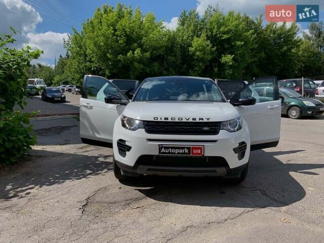 Білий Ленд Ровер Discovery Sport, об'ємом двигуна 2 л та пробігом 145 тис. км за 17790 $, фото 14 на Automoto.ua