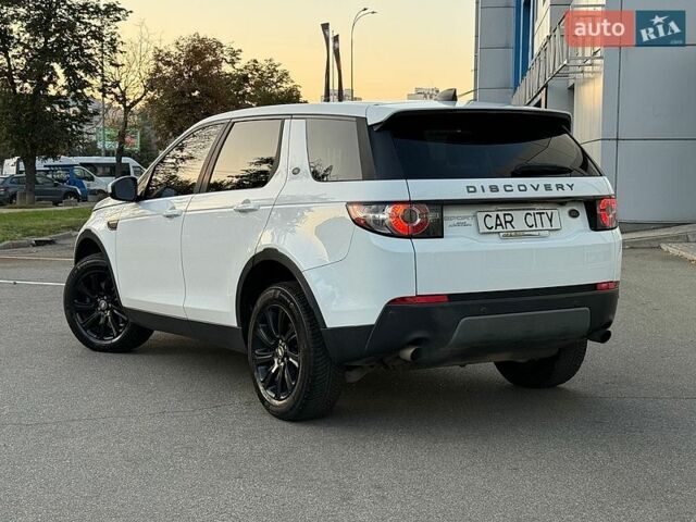 Білий Ленд Ровер Discovery Sport, об'ємом двигуна 2 л та пробігом 208 тис. км за 17900 $, фото 2 на Automoto.ua
