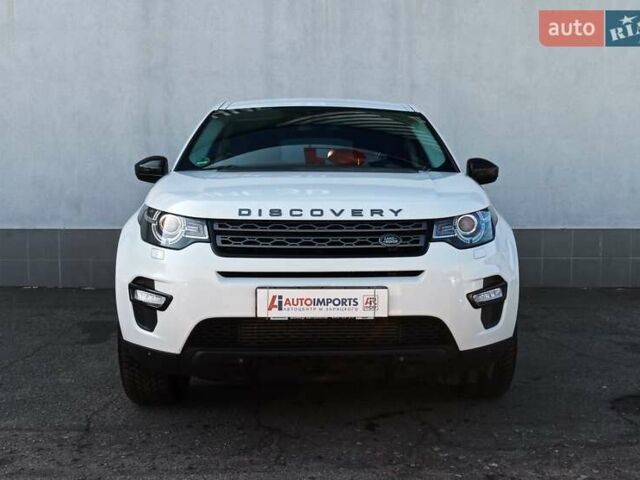 Белый Ленд Ровер Discovery Sport, объемом двигателя 2.18 л и пробегом 250 тыс. км за 15300 $, фото 1 на Automoto.ua