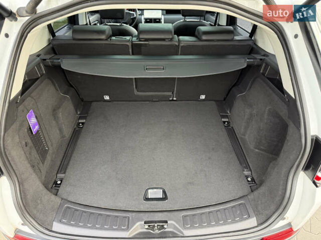 Белый Ленд Ровер Discovery Sport, объемом двигателя 2 л и пробегом 158 тыс. км за 17500 $, фото 32 на Automoto.ua