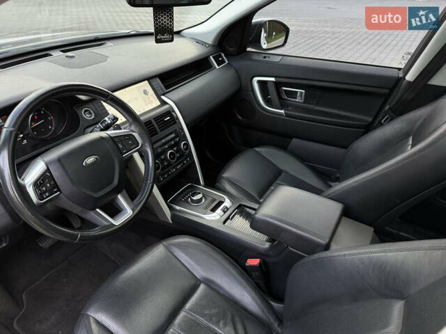 Белый Ленд Ровер Discovery Sport, объемом двигателя 2 л и пробегом 158 тыс. км за 17500 $, фото 69 на Automoto.ua
