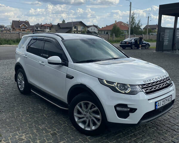 Білий Ленд Ровер Discovery Sport, об'ємом двигуна 2 л та пробігом 120 тис. км за 24900 $, фото 3 на Automoto.ua