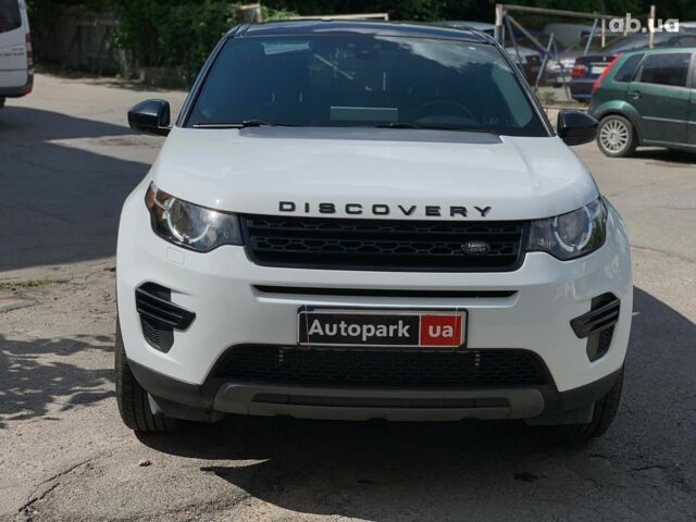 Белый Ленд Ровер Discovery Sport, объемом двигателя 2 л и пробегом 145 тыс. км за 18990 $, фото 1 на Automoto.ua