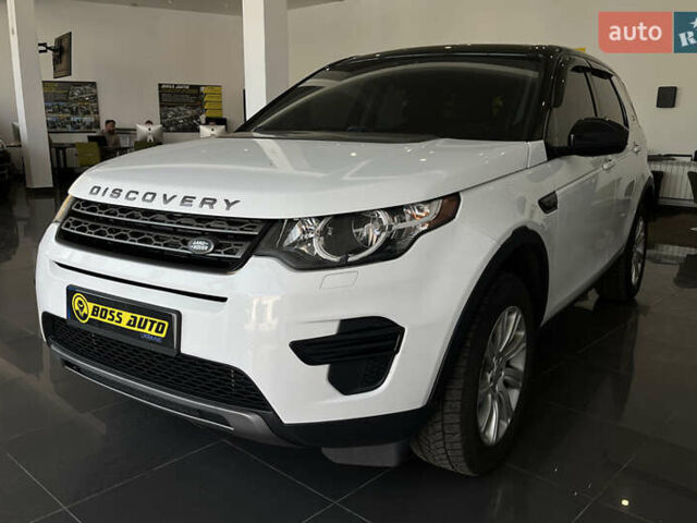 Белый Ленд Ровер Discovery Sport, объемом двигателя 2 л и пробегом 167 тыс. км за 19700 $, фото 2 на Automoto.ua
