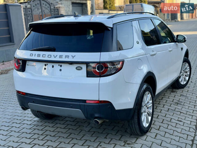 Белый Ленд Ровер Discovery Sport, объемом двигателя 2 л и пробегом 160 тыс. км за 16700 $, фото 7 на Automoto.ua