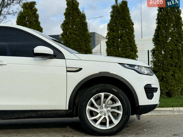 Белый Ленд Ровер Discovery Sport, объемом двигателя 2 л и пробегом 158 тыс. км за 17500 $, фото 20 на Automoto.ua