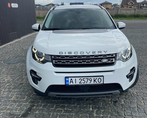 Білий Ленд Ровер Discovery Sport, об'ємом двигуна 2 л та пробігом 120 тис. км за 24900 $, фото 4 на Automoto.ua