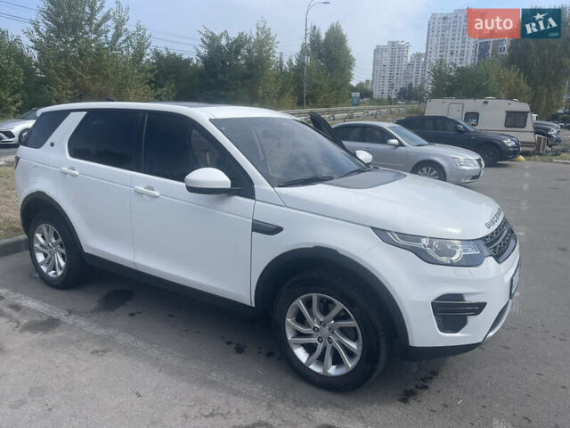 Белый Ленд Ровер Discovery Sport, объемом двигателя 2 л и пробегом 157 тыс. км за 19000 $, фото 5 на Automoto.ua