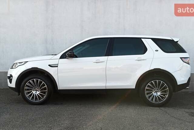 Белый Ленд Ровер Discovery Sport, объемом двигателя 2.18 л и пробегом 250 тыс. км за 15300 $, фото 4 на Automoto.ua