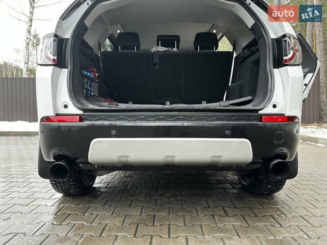 Белый Ленд Ровер Discovery Sport, объемом двигателя 2 л и пробегом 98 тыс. км за 30000 $, фото 33 на Automoto.ua