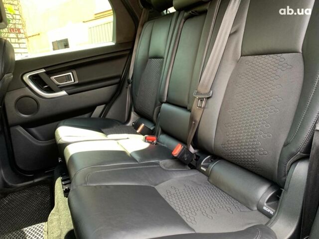 Белый Ленд Ровер Discovery Sport, объемом двигателя 2 л и пробегом 145 тыс. км за 18990 $, фото 29 на Automoto.ua