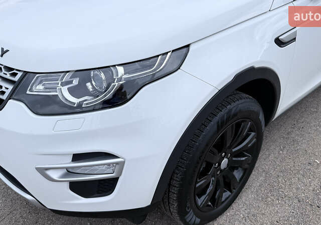 Ленд Ровер Discovery Sport 2016 в Одессе на Automoto.ua Белый Ленд Ровер Discovery Sport, объемом двигателя 2 л и пробегом 103 тыс. км за 24800 $, фото 7 на Automoto.ua
