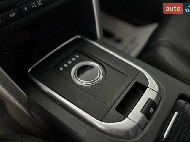 Белый Ленд Ровер Discovery Sport, объемом двигателя 2 л и пробегом 167 тыс. км за 19700 $, фото 15 на Automoto.ua