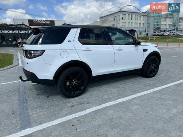 Белый Ленд Ровер Discovery Sport, объемом двигателя 2 л и пробегом 115 тыс. км за 19900 $, фото 6 на Automoto.ua