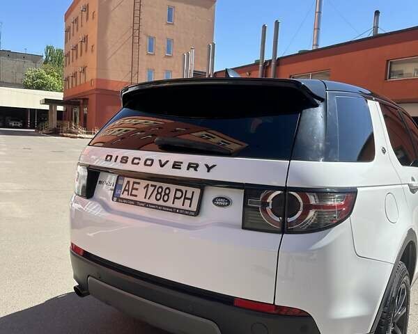 Білий Ленд Ровер Discovery Sport, об'ємом двигуна 2 л та пробігом 202 тис. км за 17000 $, фото 1 на Automoto.ua