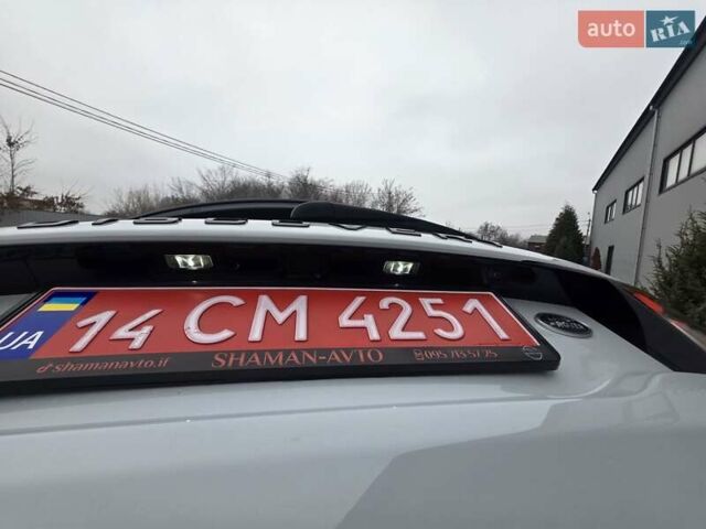 Білий Ленд Ровер Discovery Sport, об'ємом двигуна 2.2 л та пробігом 165 тис. км за 21950 $, фото 72 на Automoto.ua