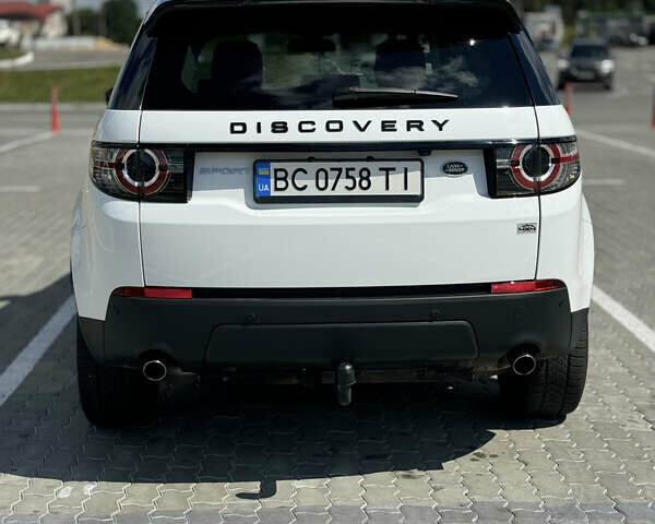 Белый Ленд Ровер Discovery Sport, объемом двигателя 2 л и пробегом 115 тыс. км за 19900 $, фото 1 на Automoto.ua