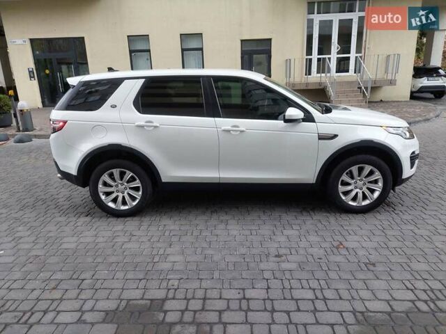 Ленд Ровер Discovery Sport 2016 в Киеве на Automoto.ua Белый Ленд Ровер Discovery Sport, объемом двигателя 2 л и пробегом 28 тыс. км за 16999 $, фото 5 на Automoto.ua