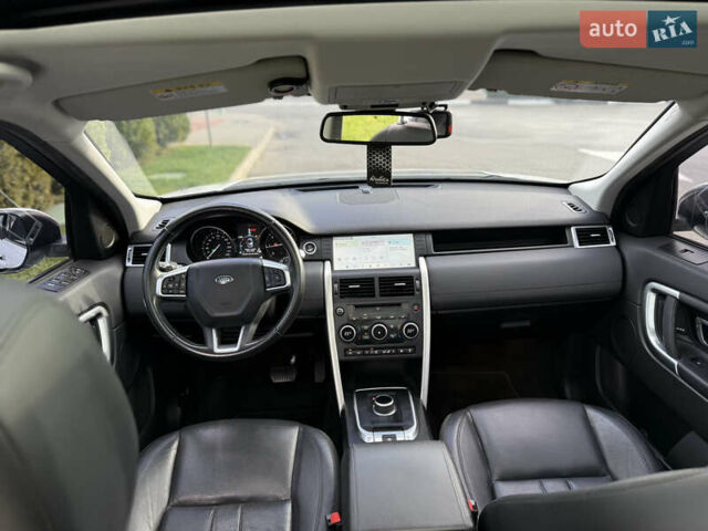 Белый Ленд Ровер Discovery Sport, объемом двигателя 2 л и пробегом 158 тыс. км за 17500 $, фото 15 на Automoto.ua